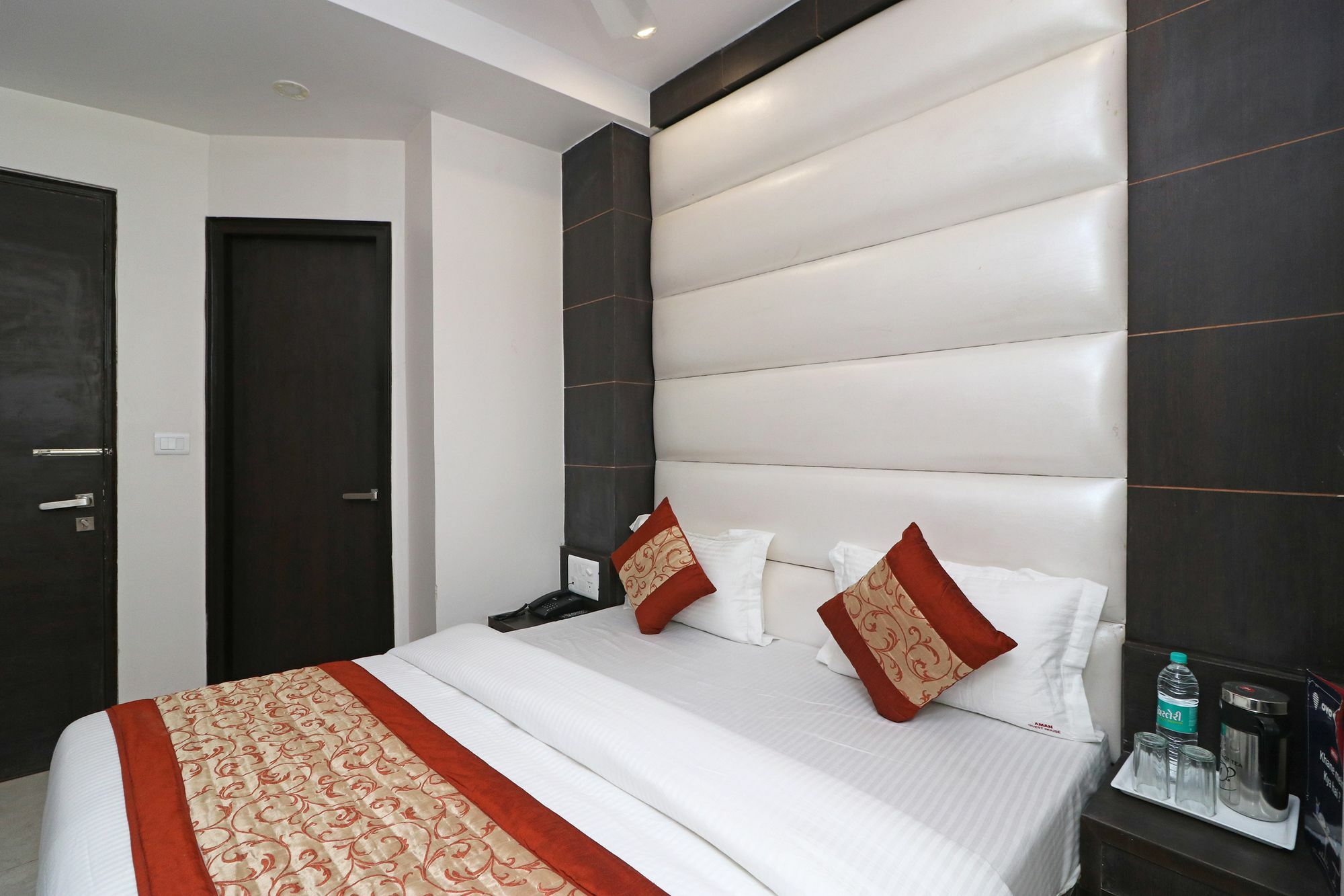 Oyo 11593 Hotel Aman Guest House New Delhi Luaran gambar
