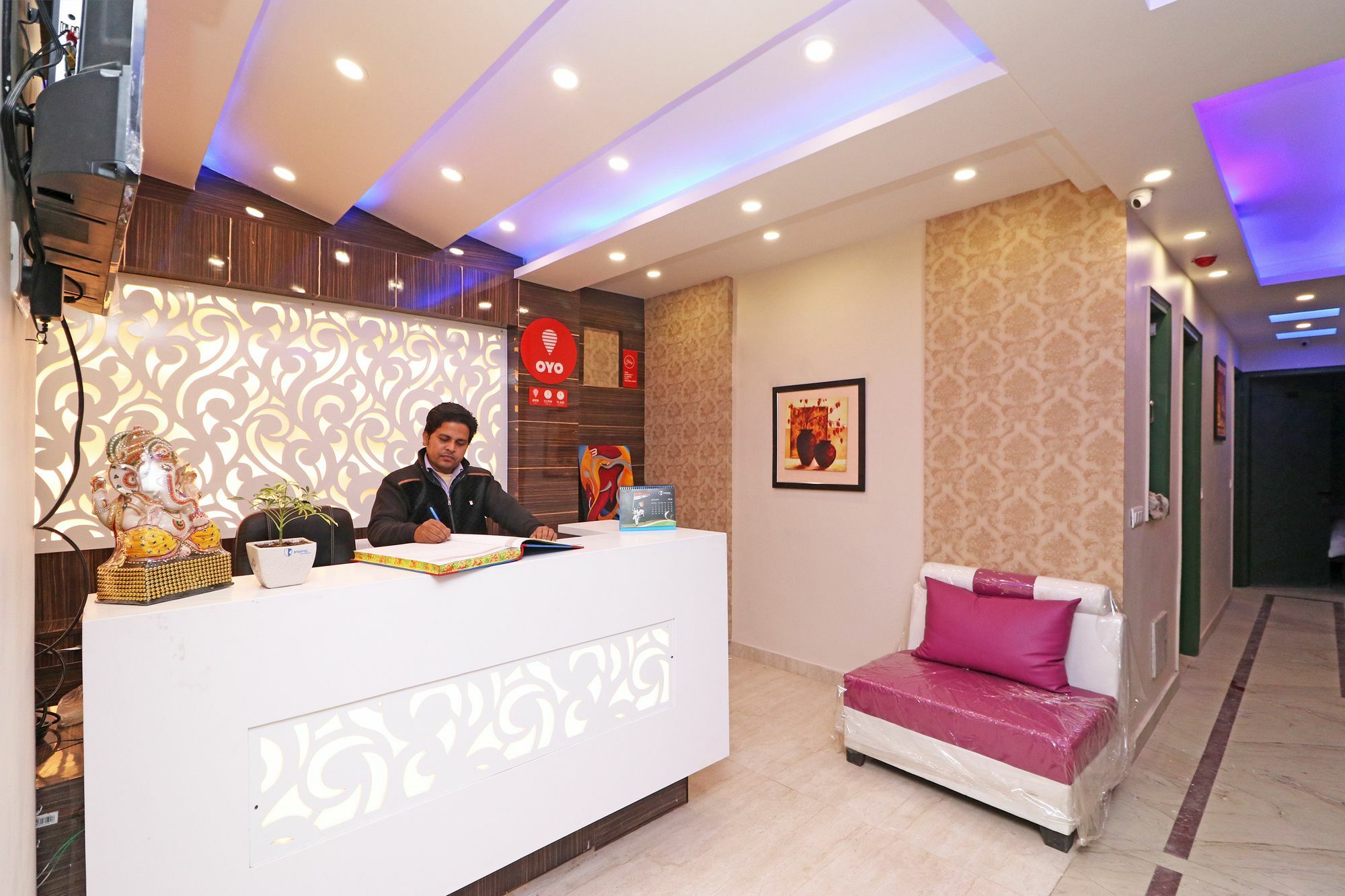 Oyo 11593 Hotel Aman Guest House New Delhi Luaran gambar