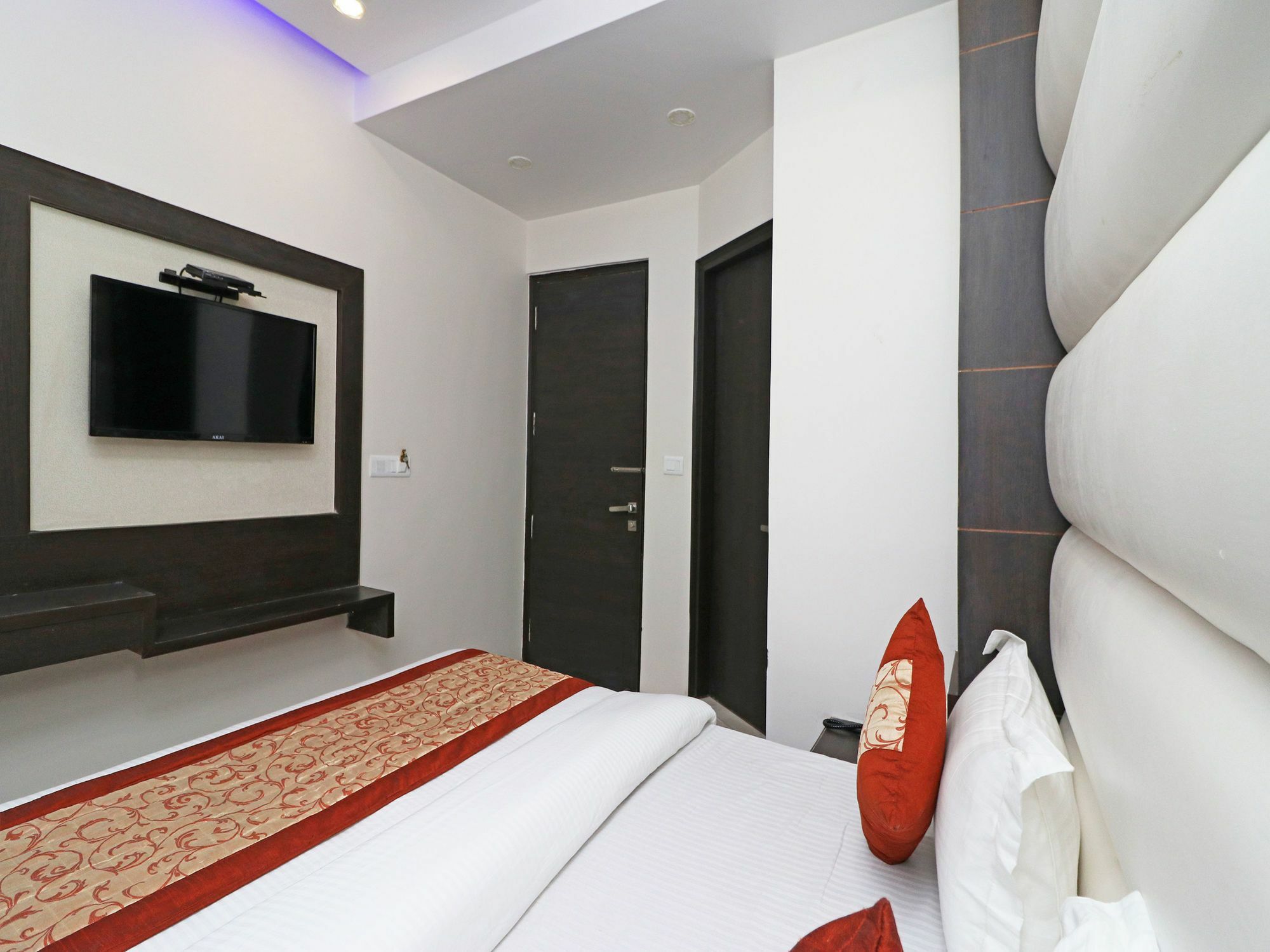Oyo 11593 Hotel Aman Guest House New Delhi Luaran gambar
